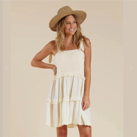 Rylee + Cru Dresses & Skirts - NWT Rylee+Cru Ruffle Swing Dress